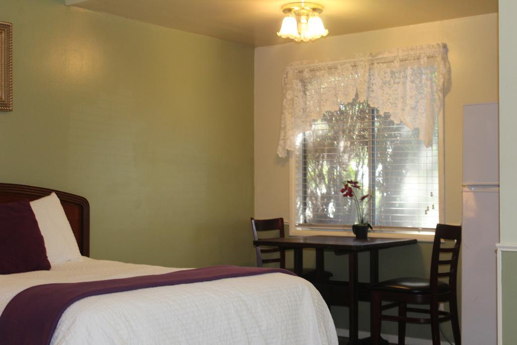El Rancho Motel Bishop Εξωτερικό φωτογραφία